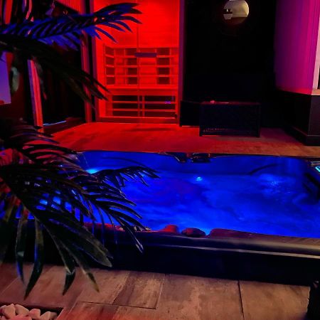 La Suite Grenoble Spa Jacuzzi Et Sauna Privatif Exterior photo