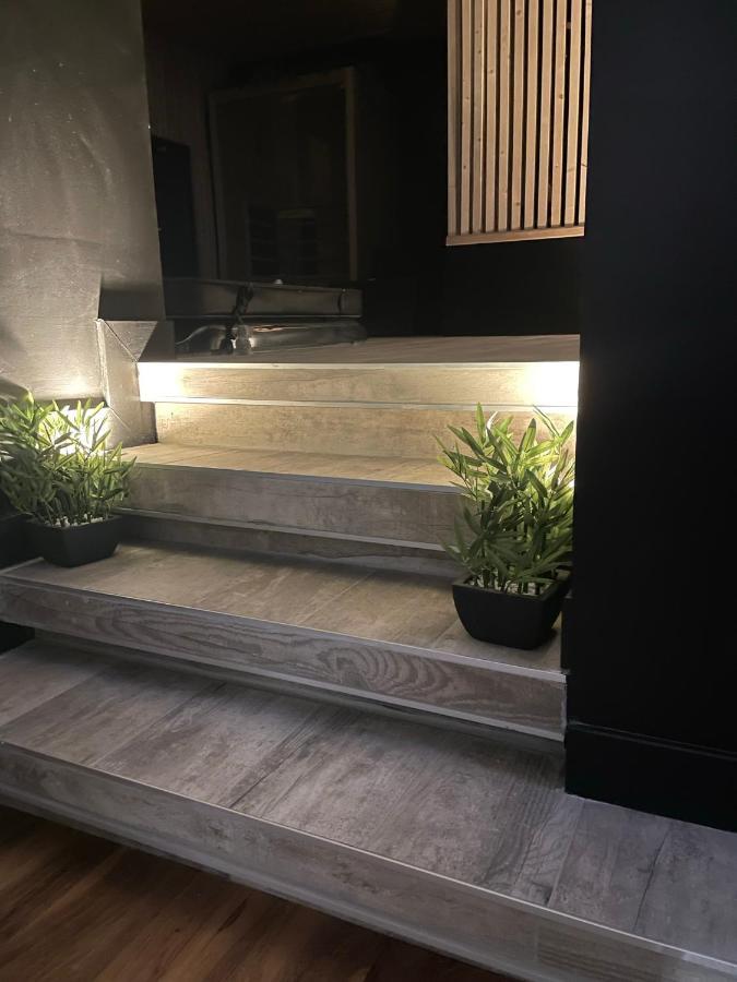 La Suite Grenoble Spa Jacuzzi Et Sauna Privatif Exterior photo