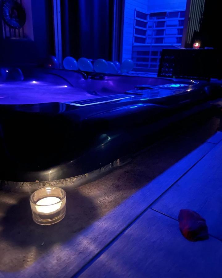 La Suite Grenoble Spa Jacuzzi Et Sauna Privatif Exterior photo