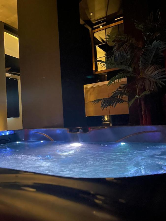 La Suite Grenoble Spa Jacuzzi Et Sauna Privatif Exterior photo