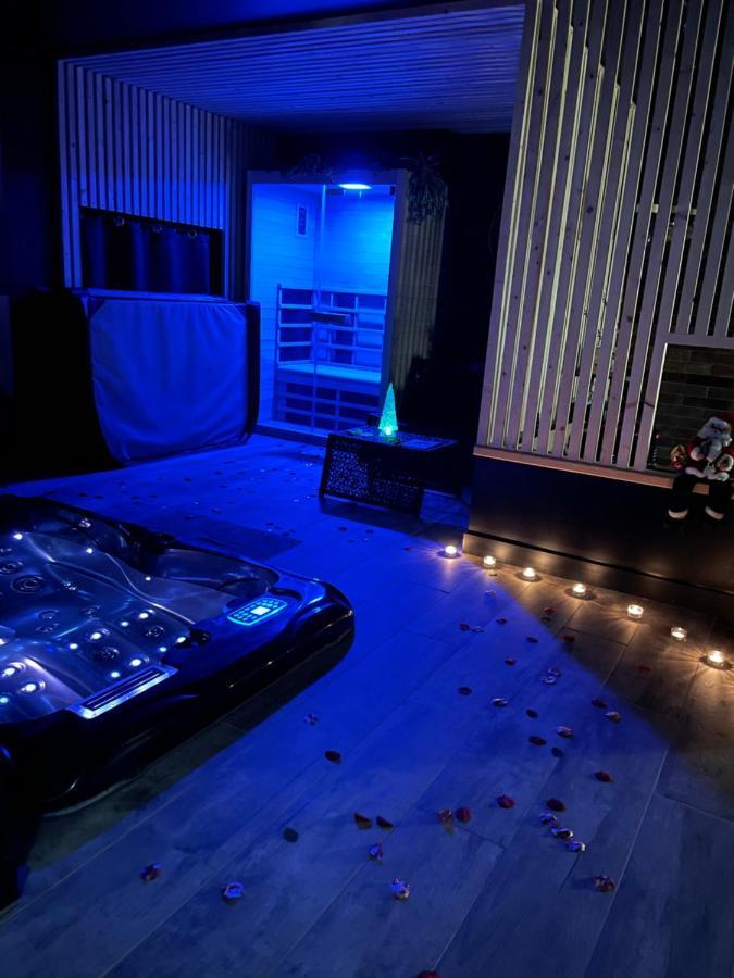 La Suite Grenoble Spa Jacuzzi Et Sauna Privatif Exterior photo
